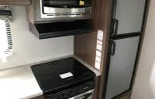 Lynx of the sea/ 2019 Prowler Lynx 32lx