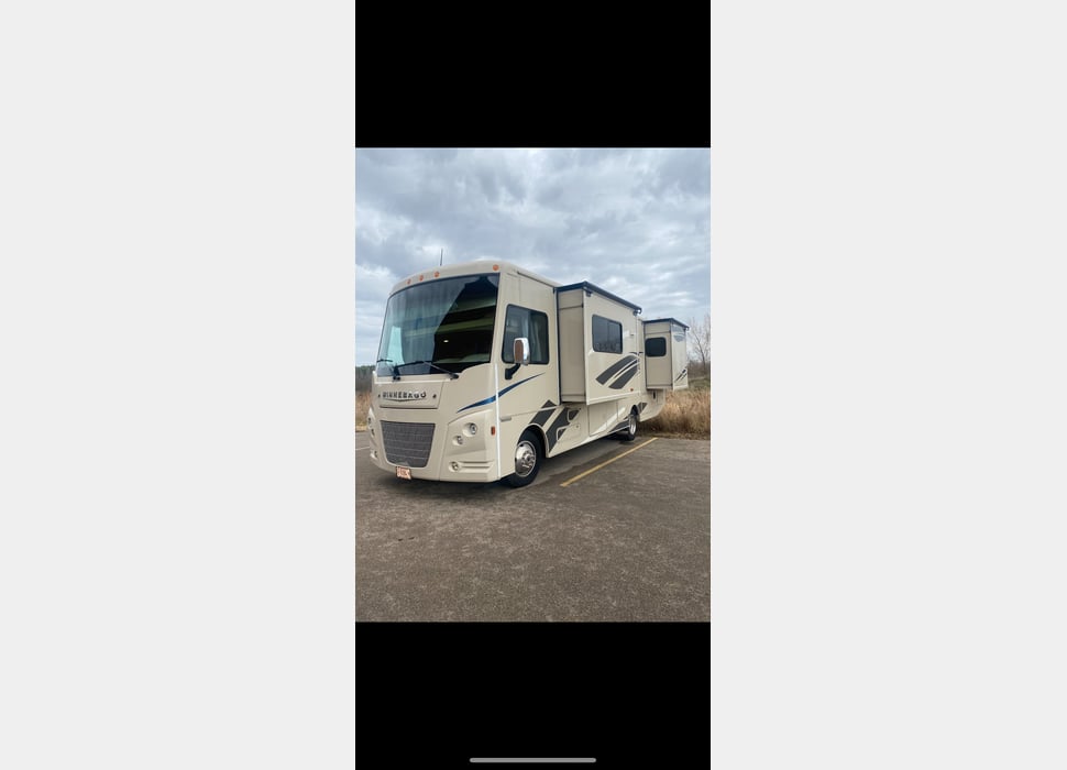 Class A Motor Home rentals in Bensenville