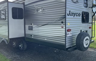 Jayflight 30' Bunkhouse