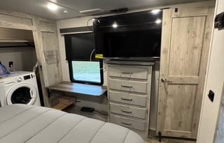 2021 Keystone RV Avalanche 390DS