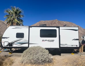 Forest River RV Surveyor Legend 260BHLE