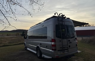 Hilda the Explorer! Great MPG, Solar & Generator!