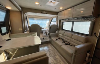 2020 Thor Axis Class 277