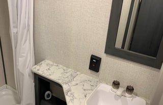 Fantastic light camper, family friendly!