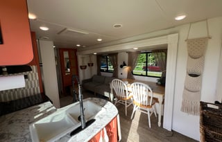 Cozy Designer RV | 2BR Hideaway