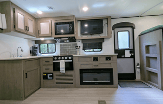 Keystone Hideout | Cozy and Modern Bunkhouse