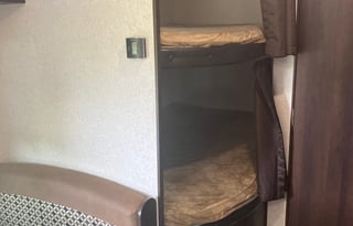 Pearson’s Towable Tin Tent - 2019 Jayco Jay Flight