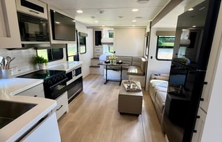 Brand new luxury Alliance bunkhouse Trailer!