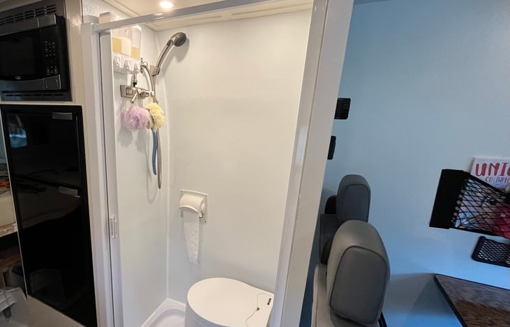 Bathroom/Shower (Hot Water)