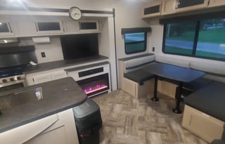 2023 Palomino Puma 315BHTS