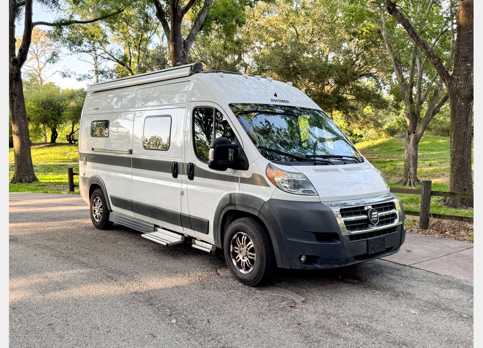 Class B Camping Van rentals in Lutz