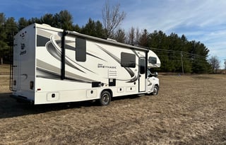 Jayco Greyhawk , Spacious, Like new, Pet Friendly