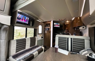 Itasca Viva 23L — European Chic on Wheels