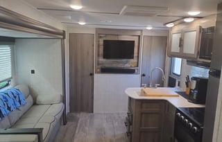 2021 Gulf Stream RV Ameri-Lite Ultra Lite 274QB