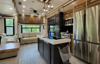 Get away in the 2022 Heartland Bighorn 3883MD