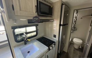 2025 Coachmen RV Catalina Summit Series 7 164BHX