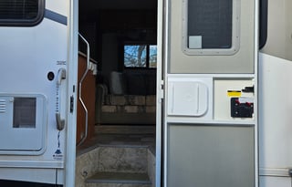 2005 Gulf Stream RV Sun Voyager - Gas 34B