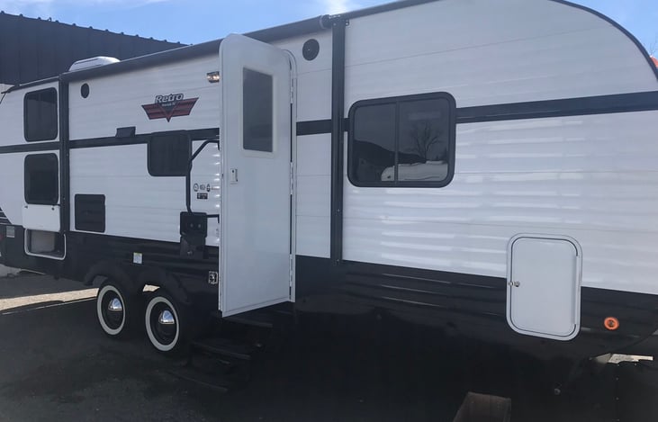 2019 Riverside Travel Trailer Retro | RVshare