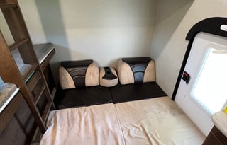 2018 Prime Time RV Tracer 291BR