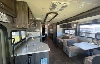 2018 Fleetwood Bounder 36D