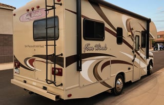 2017 Thor Motor Coach Four Winds 23U