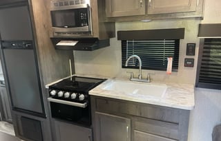 Mel's Fun Family Getaway