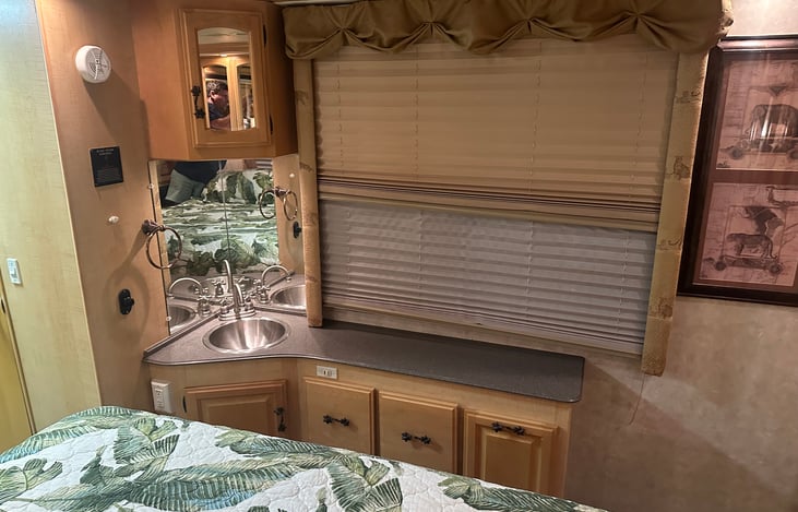 Master suit has its own sink