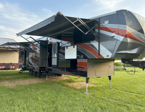 Heartland Cyclone 4100 King