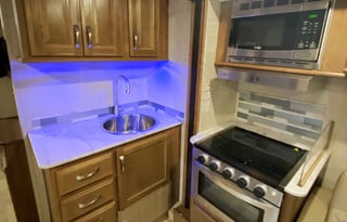 2020 Gulf Stream RV Conquest Class C 63111