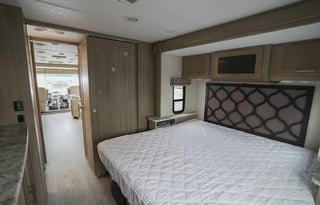 A5 Pursuit Sleeps6-Comfort, Space, Road Confidence