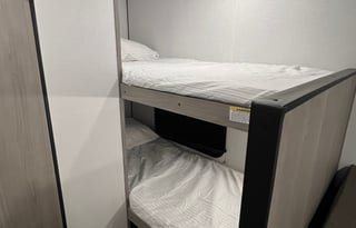 2024 Coleman Lantern 17b