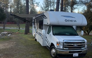 ZWS Luxury Rentals Brand New 2026 Thor Geneva 28VT