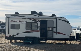2017 Pacific Coachworks Surf Side 24FSB