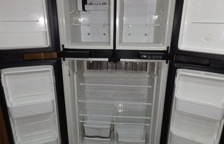 Winnebago:King Bed • FREE WiFi • Solar