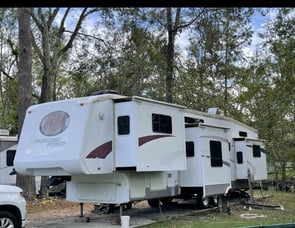 Fairmont Country Manor 100178