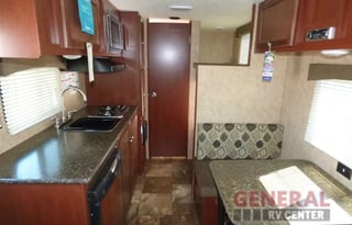 2016 Coachmen RV Clipper Ultra-Lite 17BH