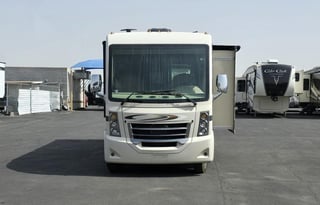 2017 Thor Motor Coach Vegas 25.4