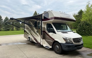 2018 Forest River RV Sunseeker MBS 2400W