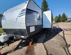 Prime Time RV Avenger 28QBSLE