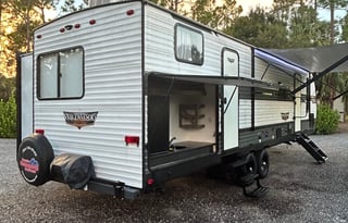 2022 DREAMERS RV PARADISE