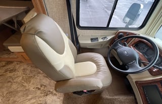 2016 Coachman Mirada Class A 35LS