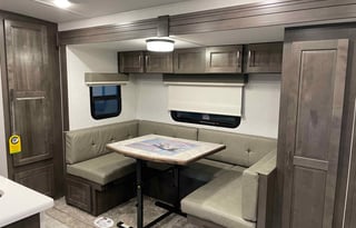 "Orion" 26' Bunkhouse, sleeps 8, loaded amenities