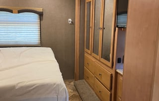 2017 Thor Motor Coach Windsport 34J