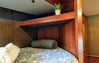 Mandala House on Wheels HR Admiral 32ft.