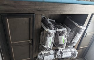 Family and Pet friendly mobile bunkhouse Mansion!