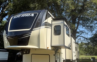 Hester and Larry’s fur baby friendly RV