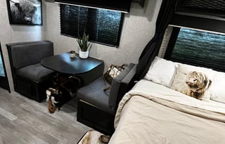 Country Chic Retreat