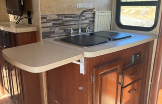 Spacious & Clean 2014:4 TVS &2 SLIDE OUTS:Sleeps 8