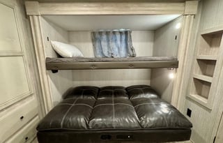 The Sandpiper Suite | 2 Full Baths & Bunkhouse