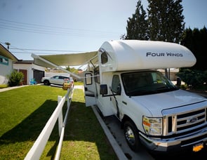 Thor Motor Coach Four Winds 28A